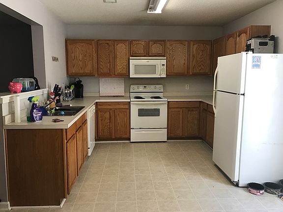 3rd image of 1309 Bradley Daniel Blvd