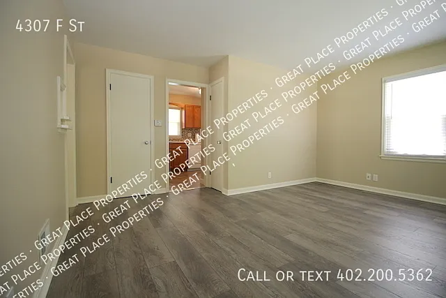4307 F St — Photo 6