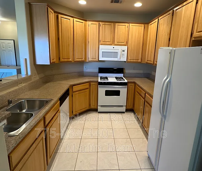900 S Meadows Pkwy #4121 — Photo 2