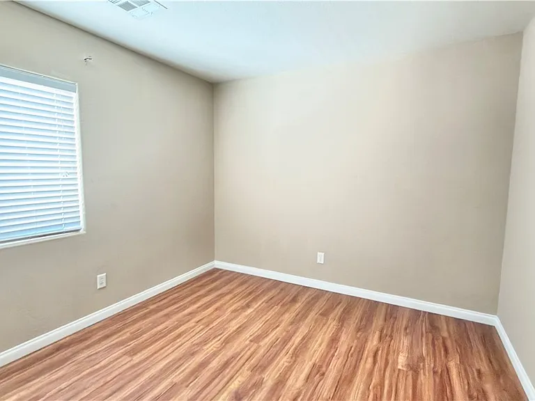 6675 Prairie Dusk Dr — Photo 13
