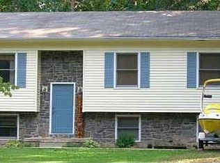 307 Powder Horn Dr, Ruther Glen, VA 22546