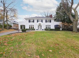 1173 Sunset View Dr, Akron, OH 44313