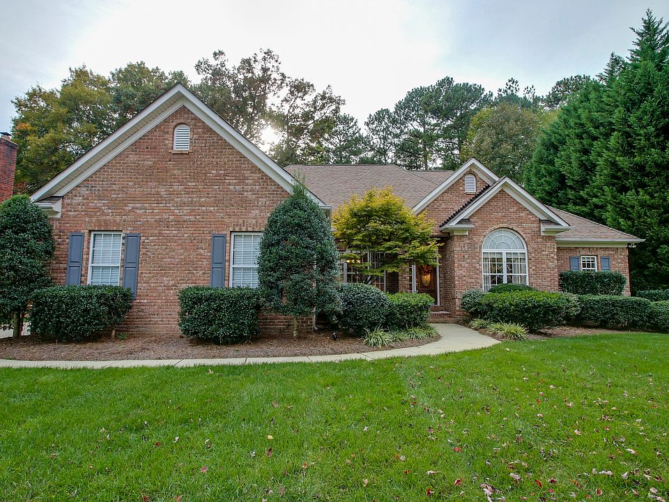 1st image of 191 Cove Creek Loop