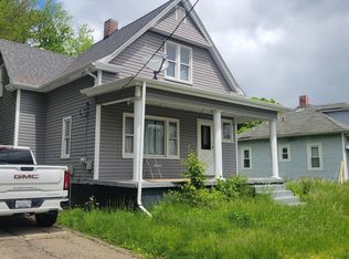 627 Custer Pl, Canton, IL 61520