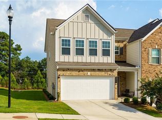 325 Braswell Ct, Woodstock, GA 30188