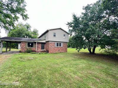 205 E Pinewood Street, Roseboro, NC, 28382