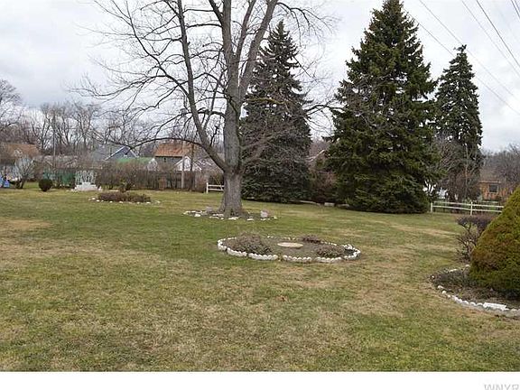 4th image of 478 Goundry St