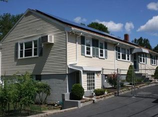 189 Harvard St, Whitman, MA 02382