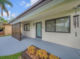 381 NE 43rd Ct, Oakland Park, FL 33334