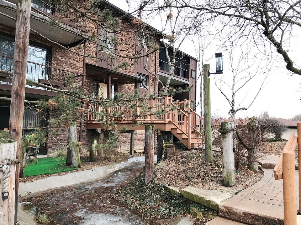 1st image of 1327 Cass Lane E Ln #102