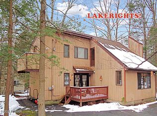 1049 Rainbow Dr, Lake Ariel, PA 18436