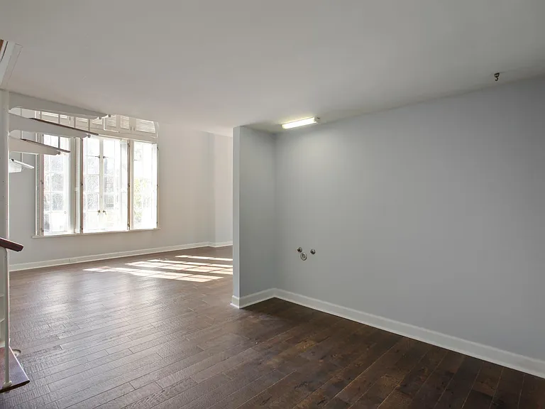 321 Abercorn St #103 — Photo 10