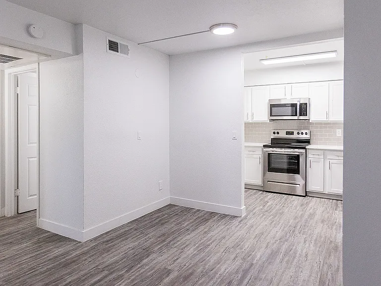 Element At Tempe North — Photo 10