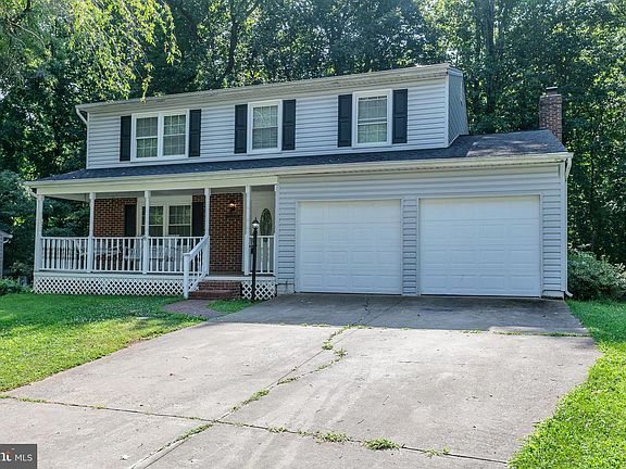 3rd image of 16009 Laconia Cir