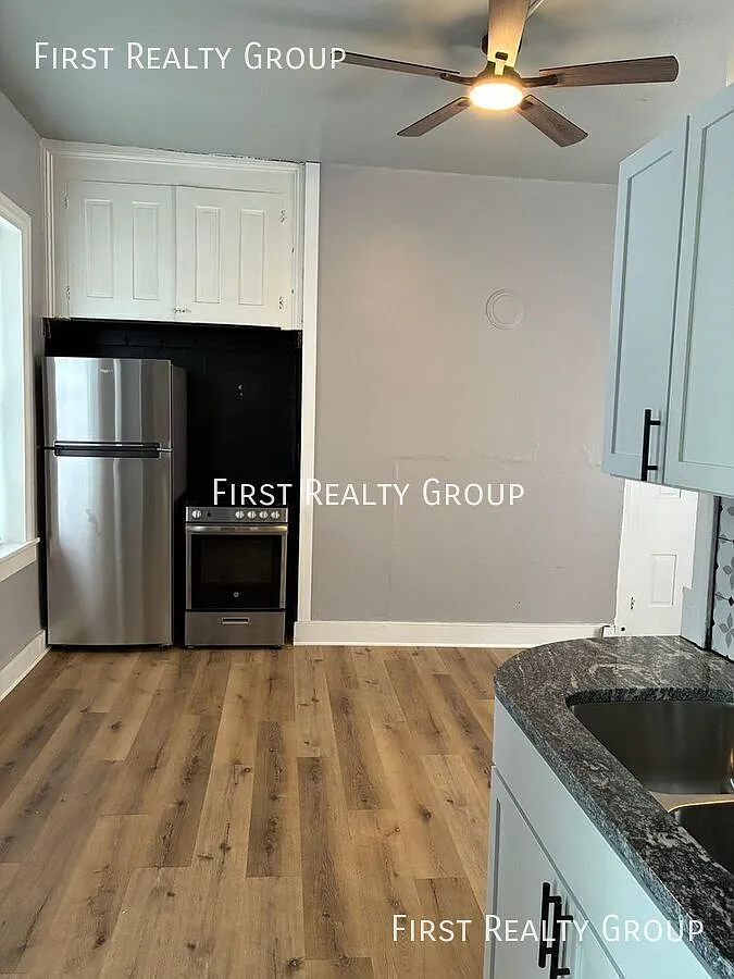 Fully Renovated Studio Apartment for Rent, Move in Ready! — Photo 4