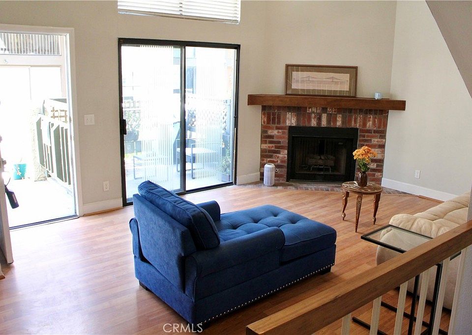 1st image of 1913 Huntington Dr Unit D