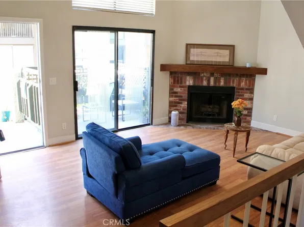 1913 Huntington Dr Unit D, Duarte, CA 91010
