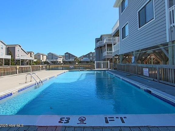 3rd image of 22 Harbor Drive # 3