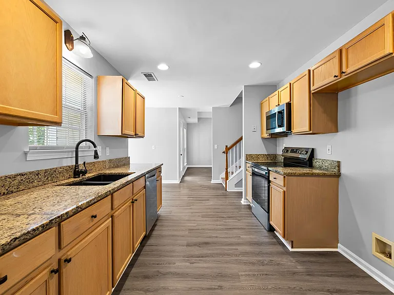 156 Kripple Kreek Dr — Photo 8