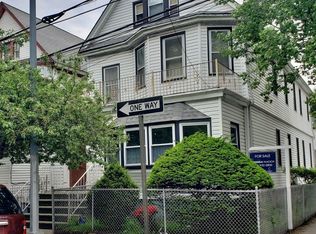 9402 40th Rd, Elmhurst, NY 11373