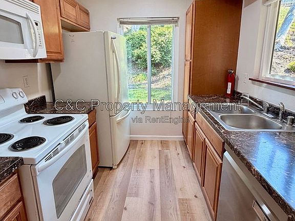 3rd image of 230 Diamond Way APT 148