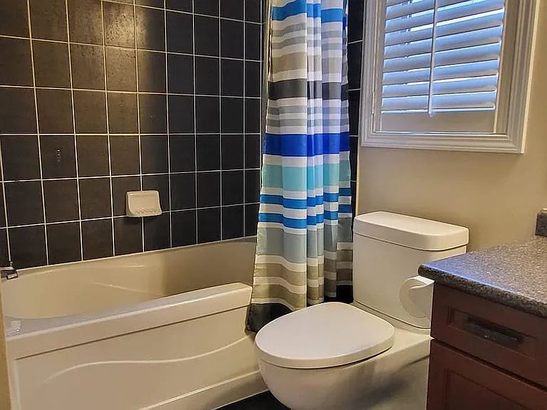 207 Dymott Ave — Photo 9