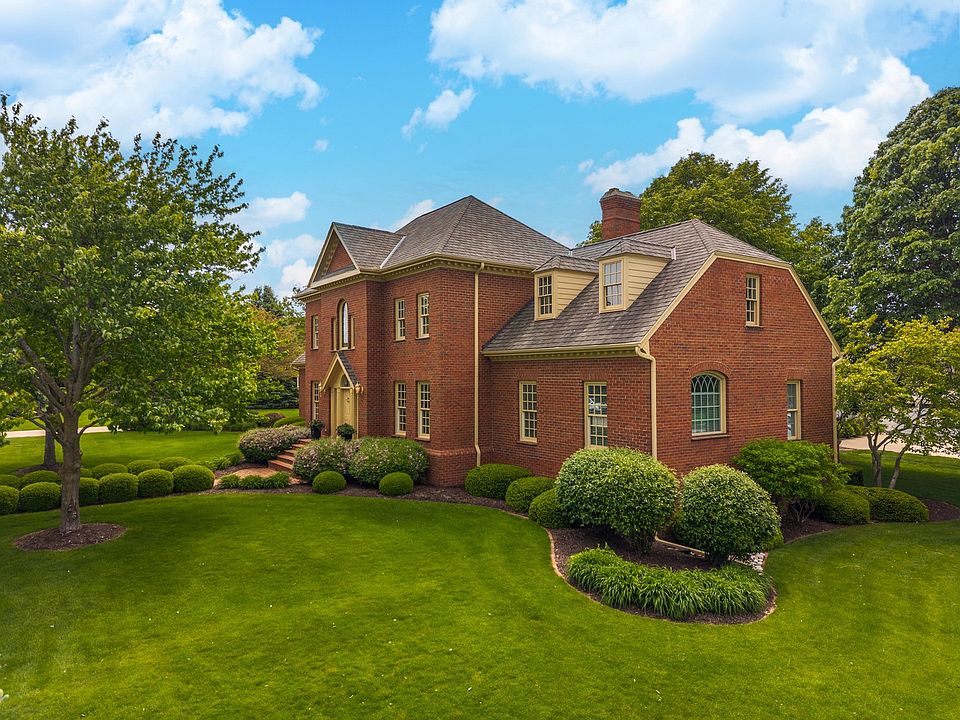 1st image of 3301 Wisteria Ln