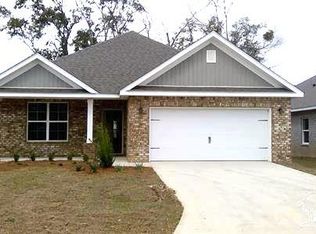 1272 Meadow Trl, Cantonment, FL 32533