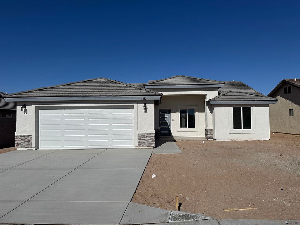 1st image of 3768 E Santa Anna Pl