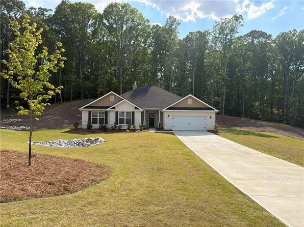 5311 Tuscany Dr, Douglasville, GA 30135