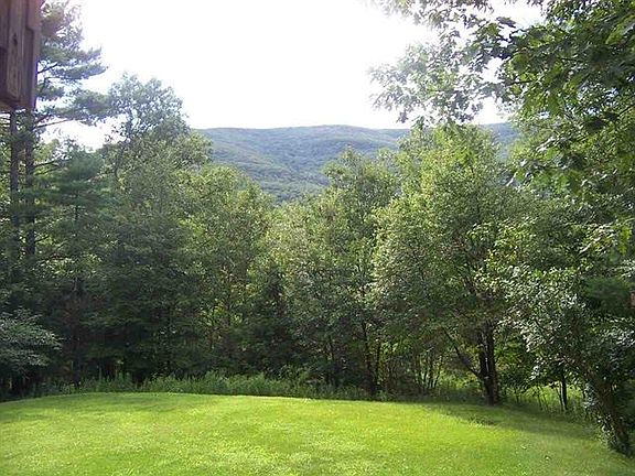 3rd image of 619 W Saugerties Woodstock Rd