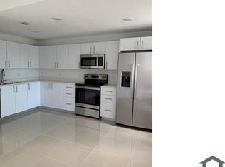 25680 SW 143rd Path, Homestead, FL 33032