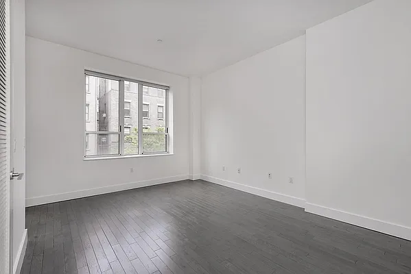 Rented by RELO REDAC INC. | media 11
