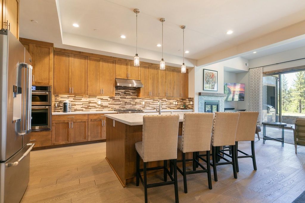 10109 Corrie Court 5