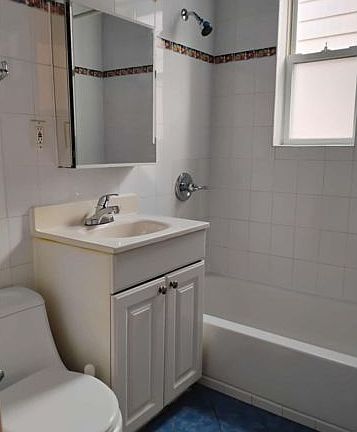 2nd image of 8624 126th St Floor 2