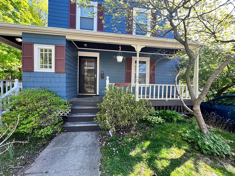 24 Elliot Ter — Photo 13