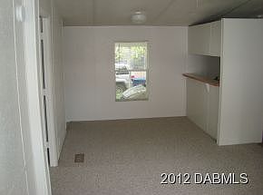 4th image of 1105 Avenue G