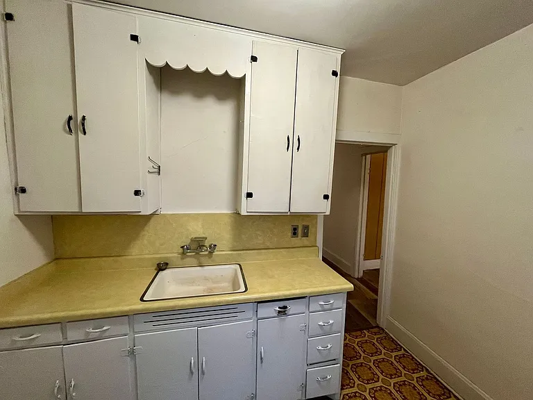 715 Fulton St — Photo 3