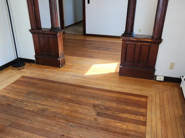 229 Rock St #5, Fall River, MA 02720