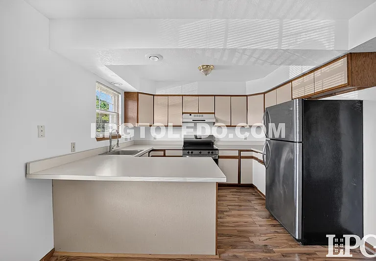 811 Hilltop Ln #201 — Photo 12