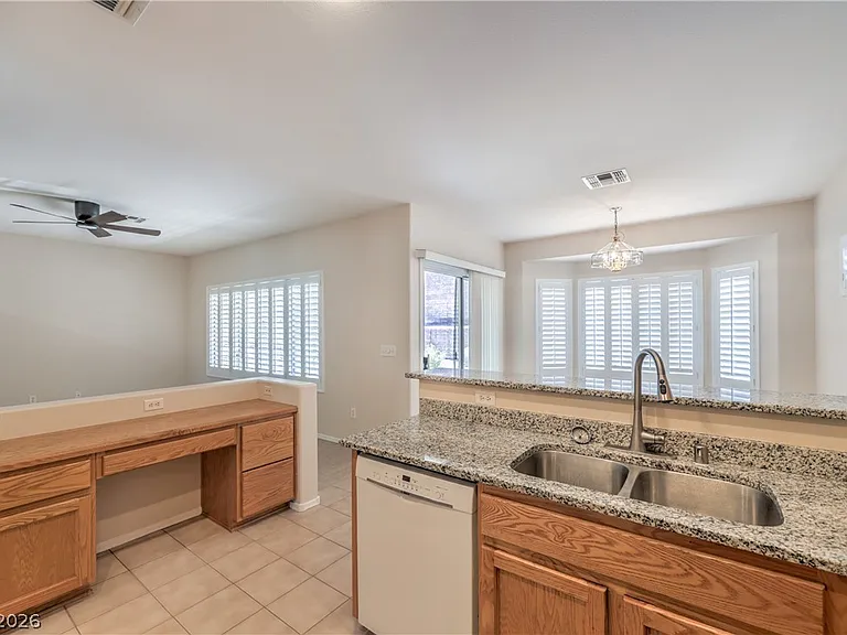 1652 Rockcrest Hills Ave — Photo 13