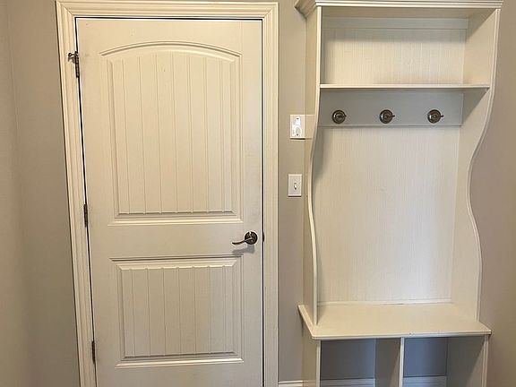 5th image of 1636 Residence Dr