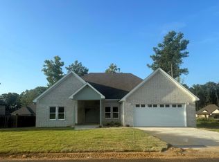 102 Michelle Dr, Beebe, AR 72012