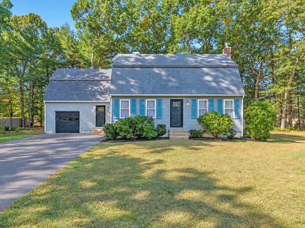76 Woodridge Rd, Duxbury, MA 02332