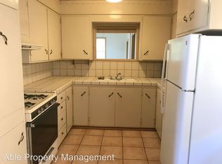 458 Sycamore Dr, Wofford Heights, CA
