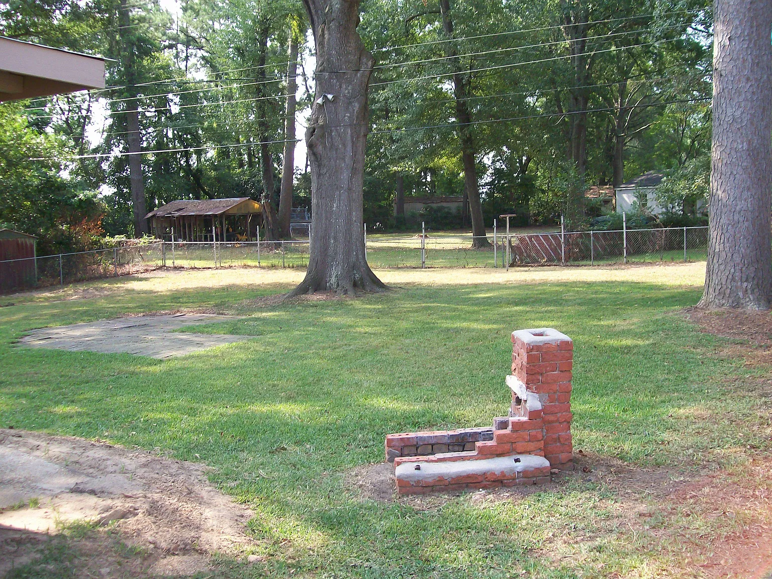 3 bed, 1298 sqft, $1,645 — Photo 3