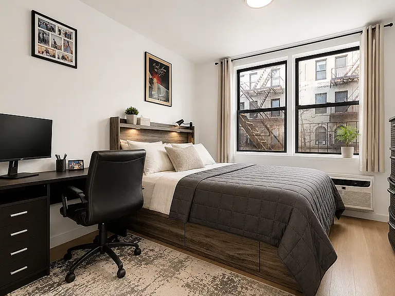 228 E 25th St #11 — Photo 2
