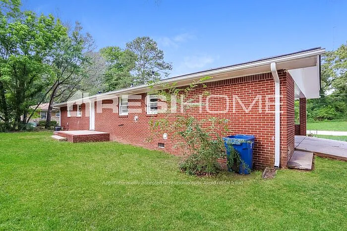 6061 Pine View Ter — Photo 14