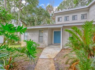 1875 Tierra Verde Dr, Atlantic Beach, FL 32233