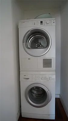 Sold by R New York | media 15